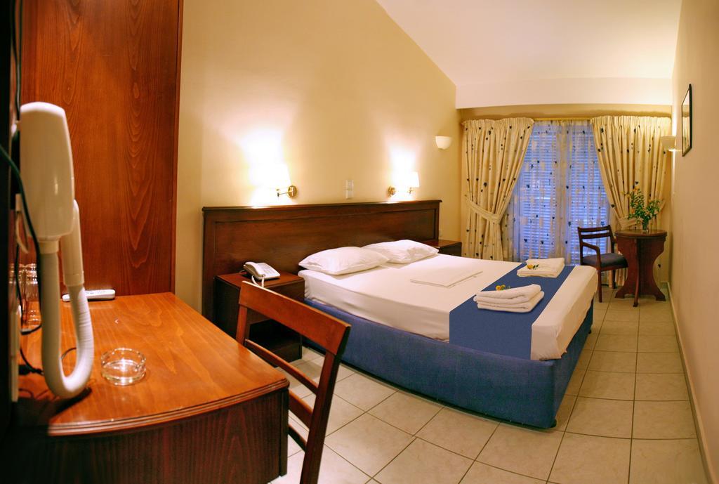 Sandy Bay Hotel Plomari Cameră foto